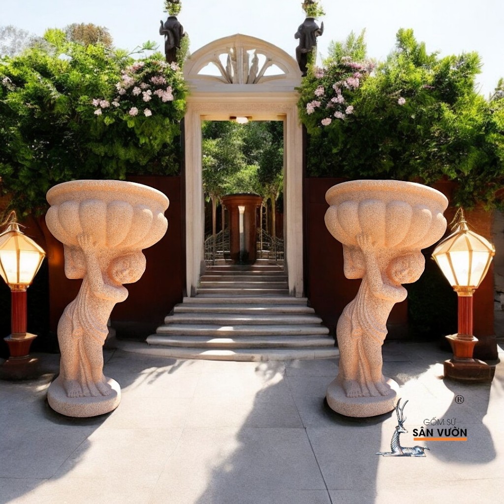 Tiểu Cảnh Gốm Đất Nung Cậu Bé Vác Bình - Gốm Sứ Sân Vườn