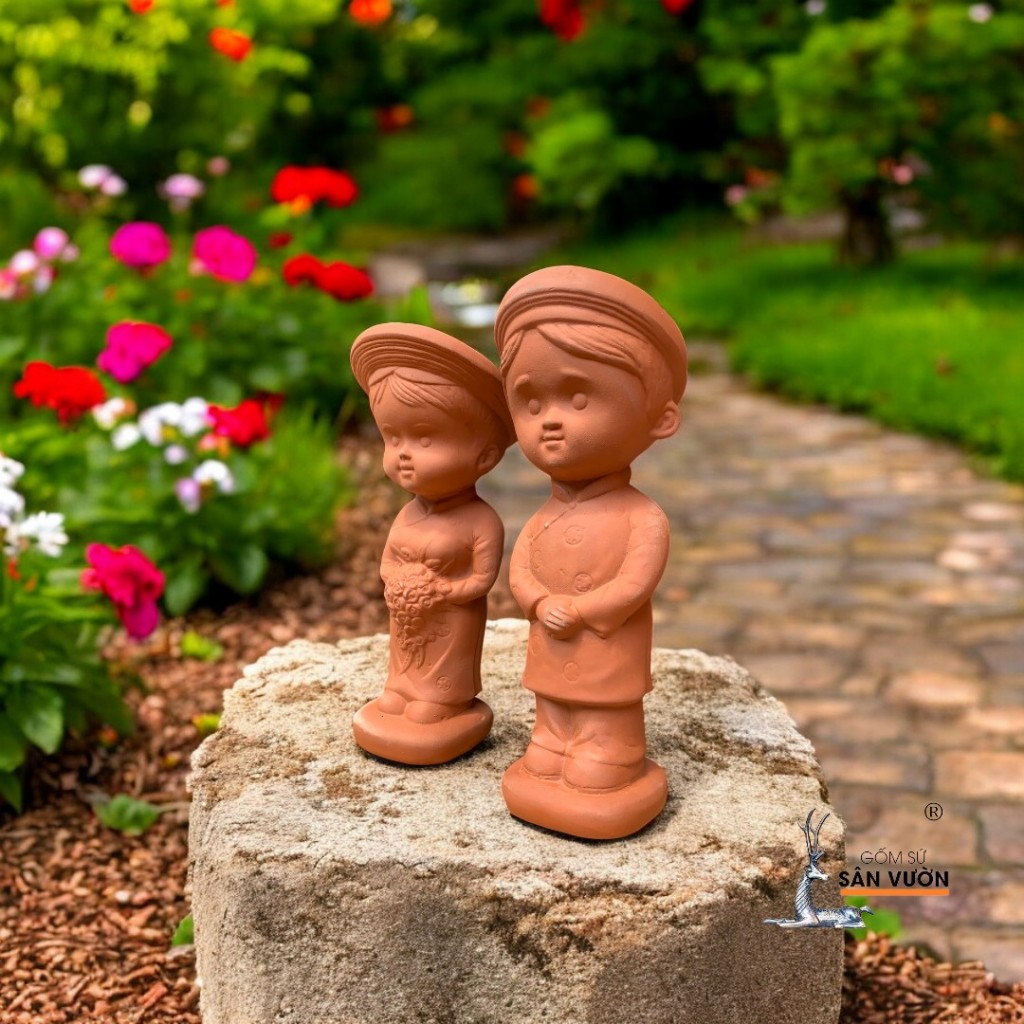 Chậu Gốm Đất Nung Hình Cô Dâu Chú Rể - Gốm Sứ Sân Vườn