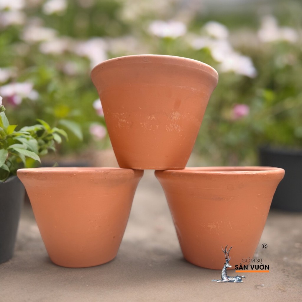 Chậu Đất Nung Dáng Vót Miệng Loe - Gốm Sứ Sân Vườn