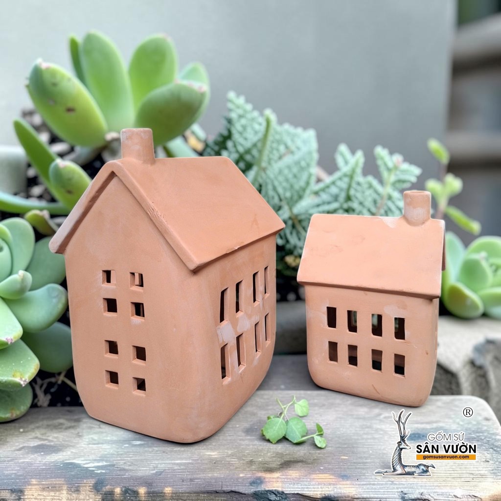 Tượng Gốm Đất Nung Hình Ngôi Nhà - Gốm Sứ Sân Vườn