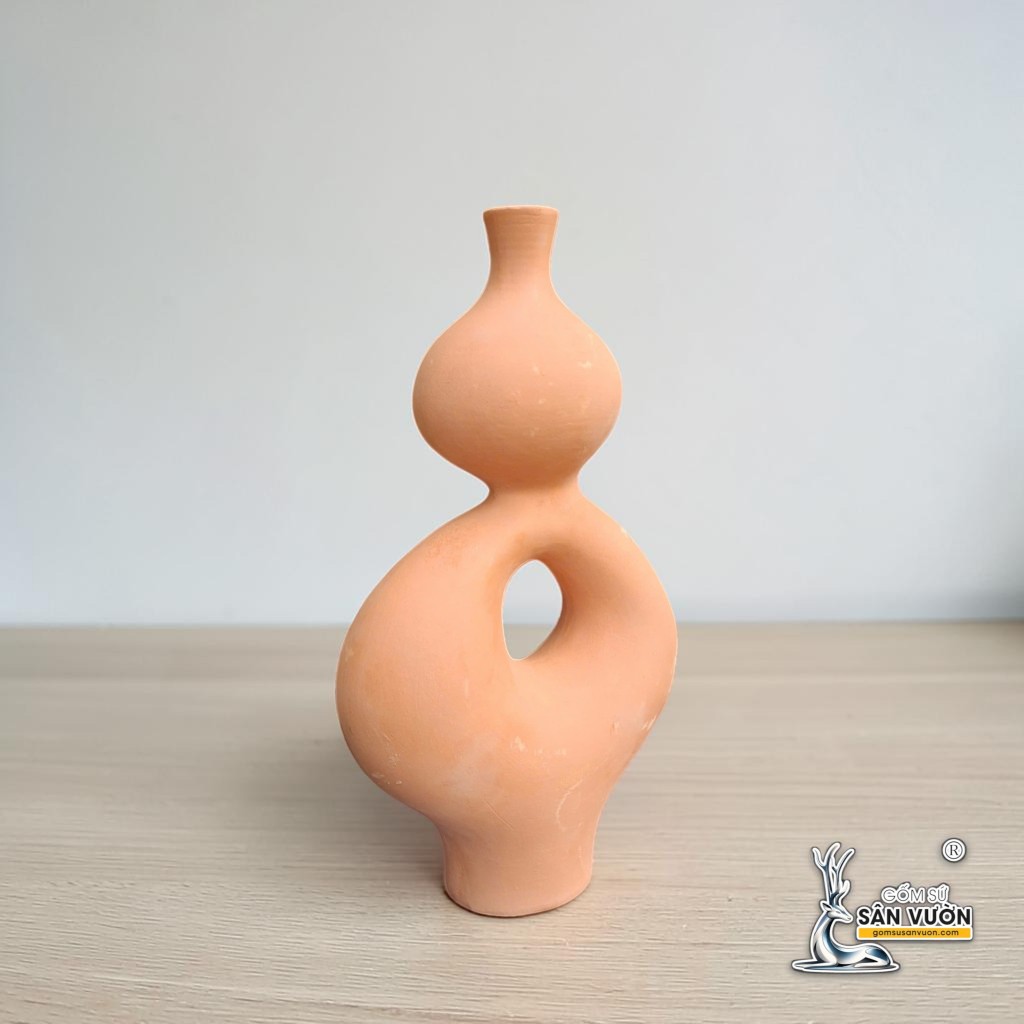 Bình Gốm Hồ Lô Xuyên Tâm - Cao 24 cm x Miệng  3,5 cm - Gốm Sứ Sân Vườn