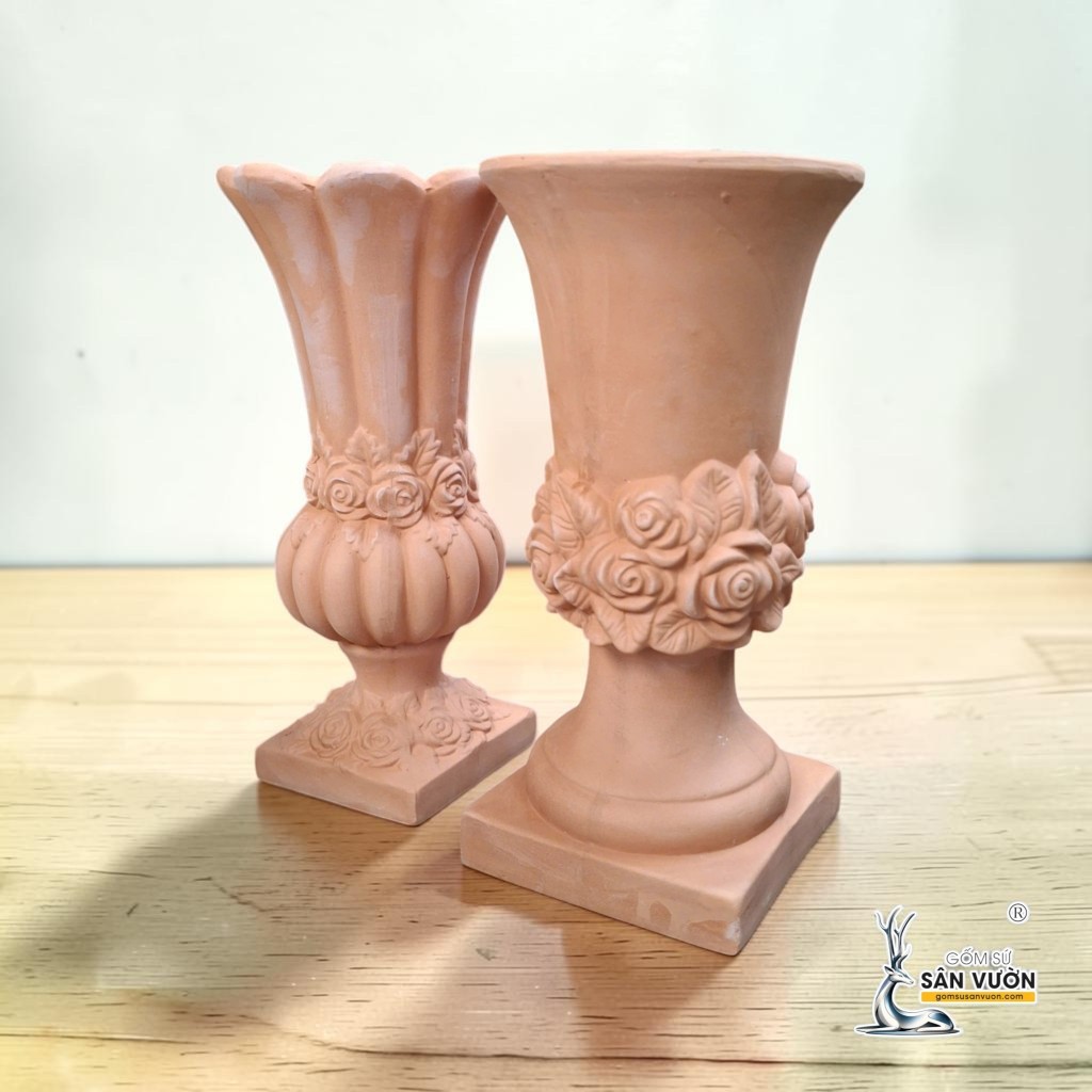 Bình Gốm Đất Nung Vân Hoa Hồng 15 x 30 cm 2 Kiểu - Gốm Sứ Sân Vườn