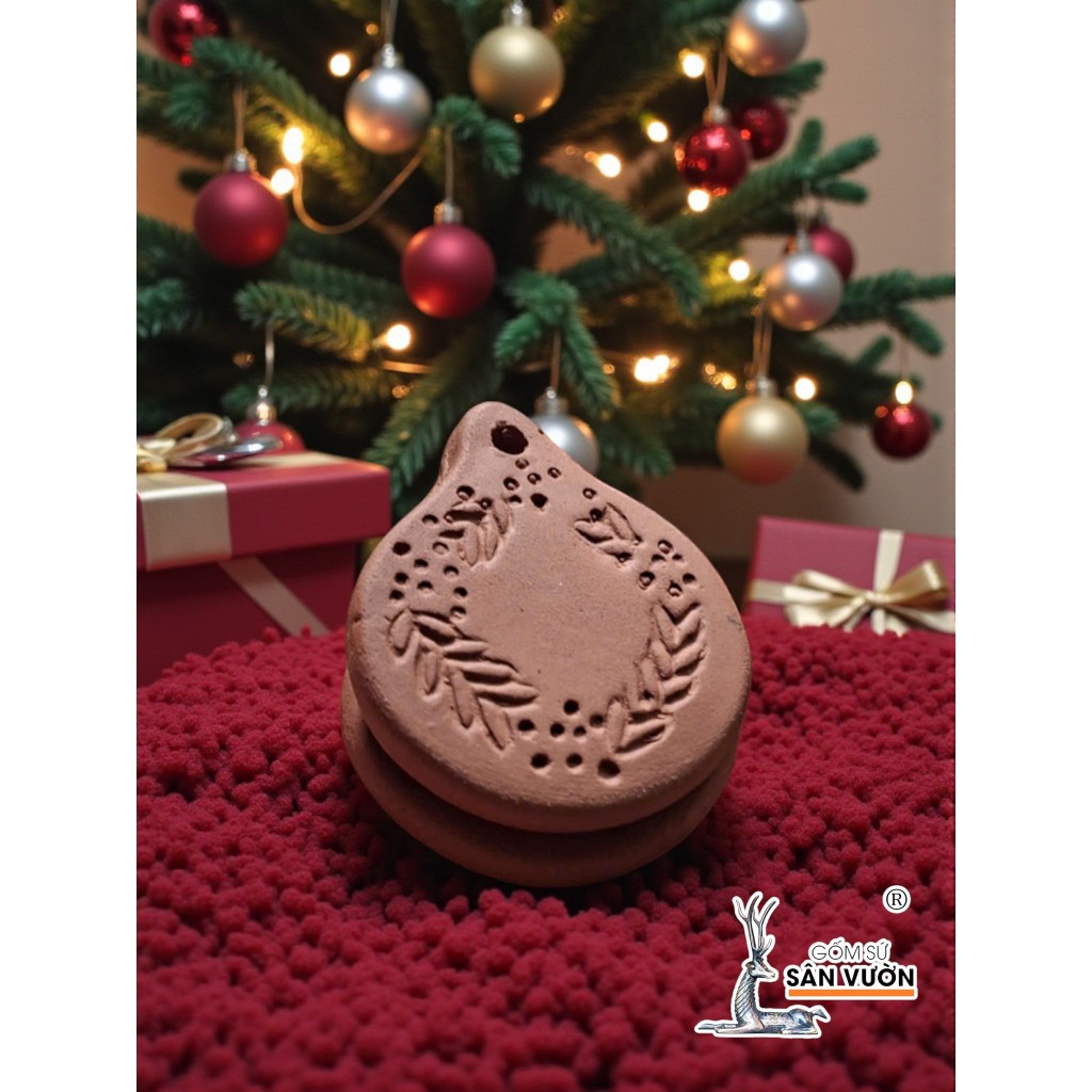 Hình Treo Decor Cây Thông Noel Từ Gốm Đất Nung - Gốm Sứ Sân Vườn
