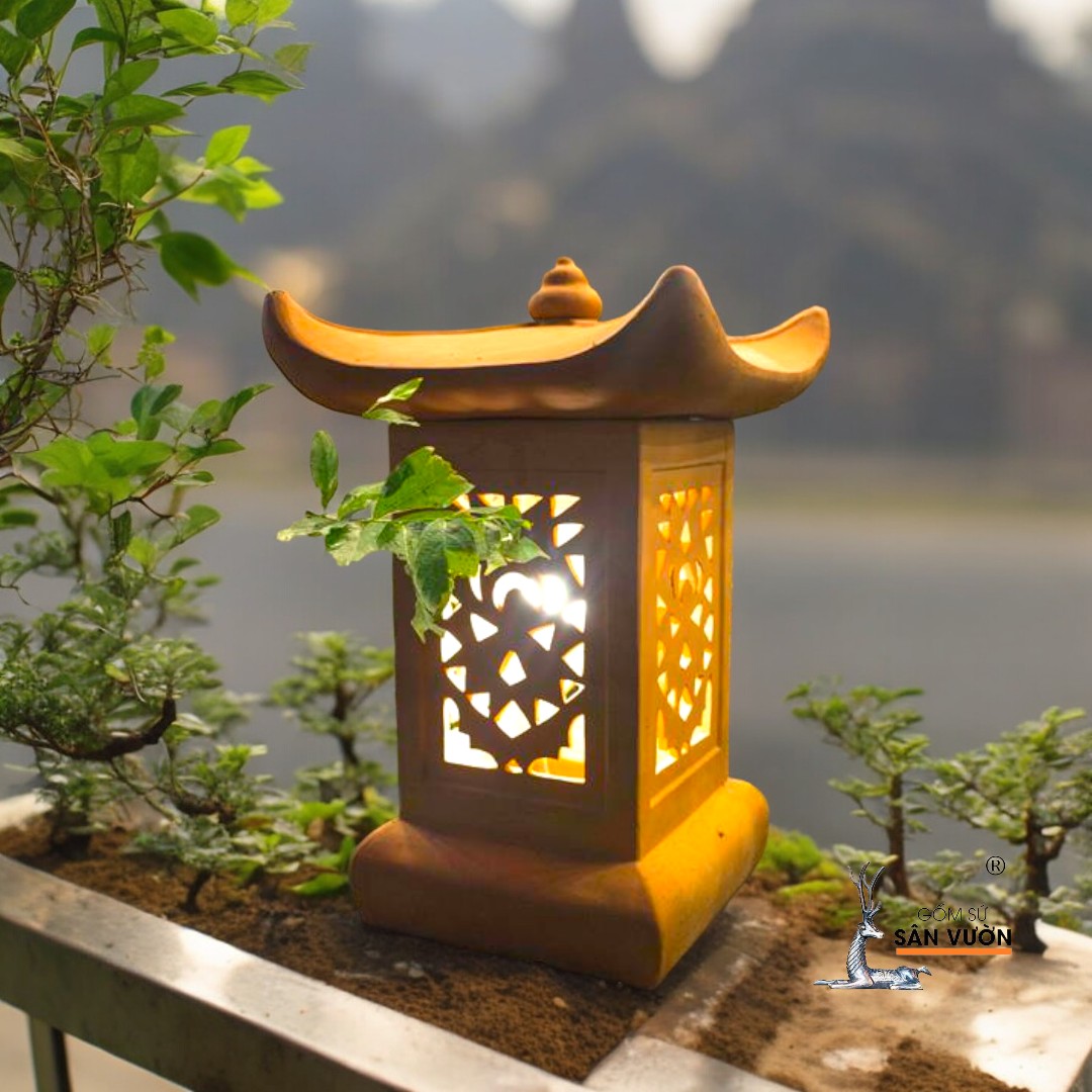 Đèn Gốm / đèn vườn