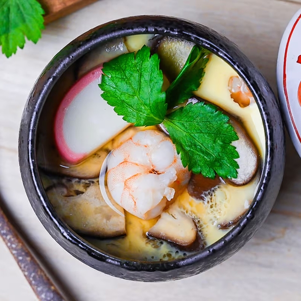 Loại lá xưa mọc ở bờ bụi nay thành đặc sản, chế biến thành nhiều món ngon