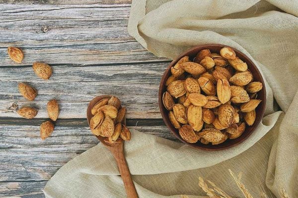 Hạt điều tươi rang củi – hương vị nguyên bản từ Bình Phước