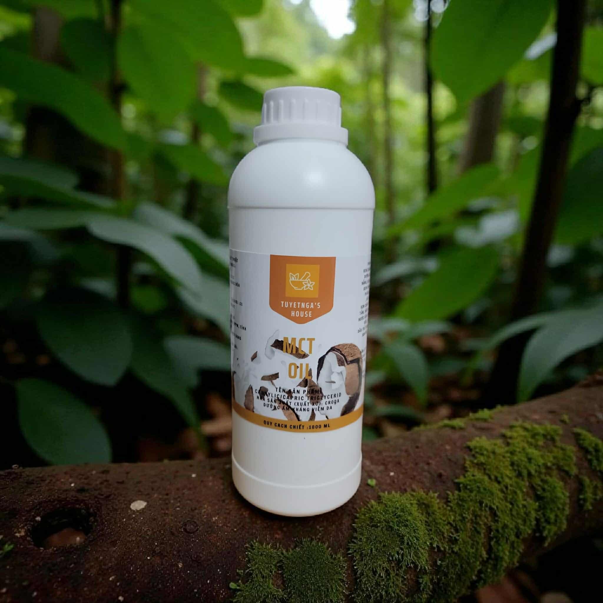 1000/ml Nguyên liệu mỹ phẩm thô Caprylic/Capric Triglyceride/Tridecanoic Acid của Anh