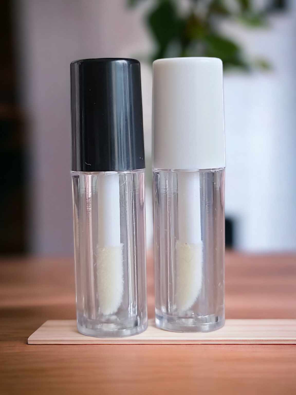 Vỏ Son Kem Mini 1.2g Trắng/Đen