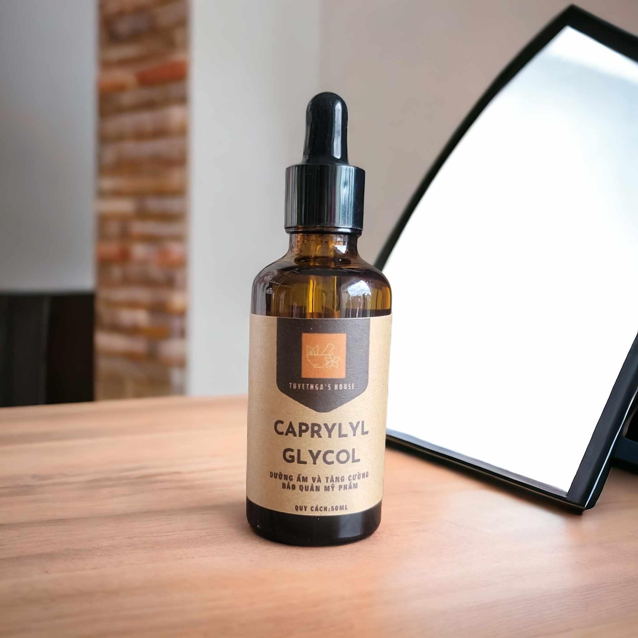 caprylyl glycol