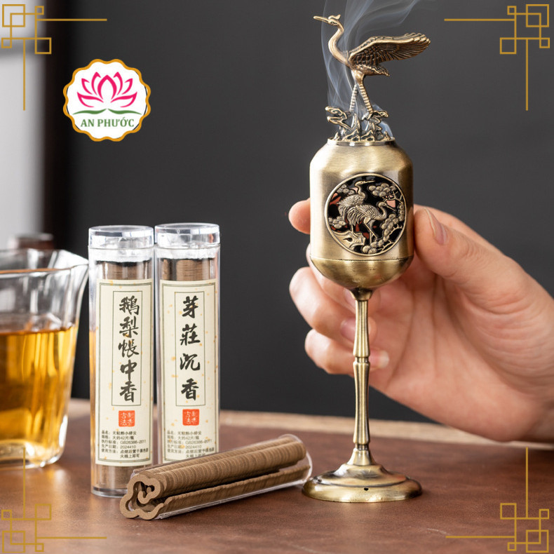 Lư Hương Hạc Cung Đình 100g – Lò Đốt Trầm Kim Loại Vạn Thọ – Kèm Đế Chống Cháy & Lỗ Cắm Nhang + Nhang Vân Mây