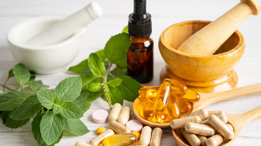 Cách nhận biết trẻ bị chân cong do thiếu vitamin D