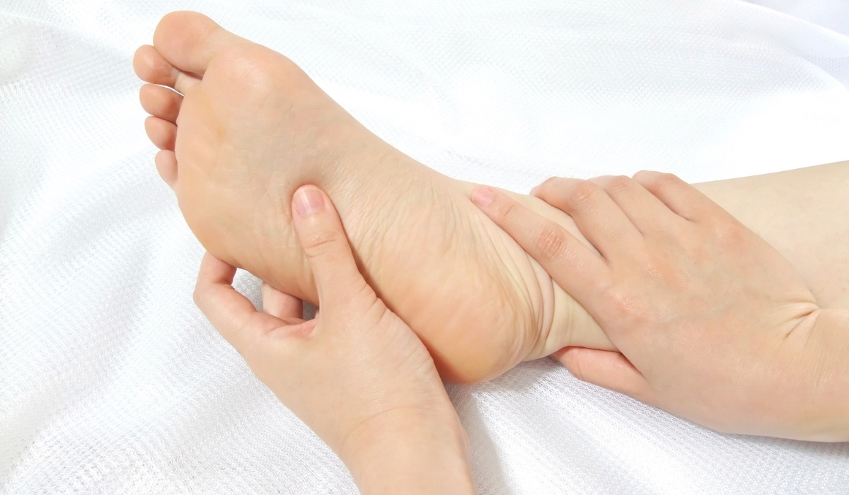 Cha mẹ cần lưu ý tốc độ tăng trưởng của bàn chân của trẻ để có thể mua cho bé đôi giày phù hợp nhất