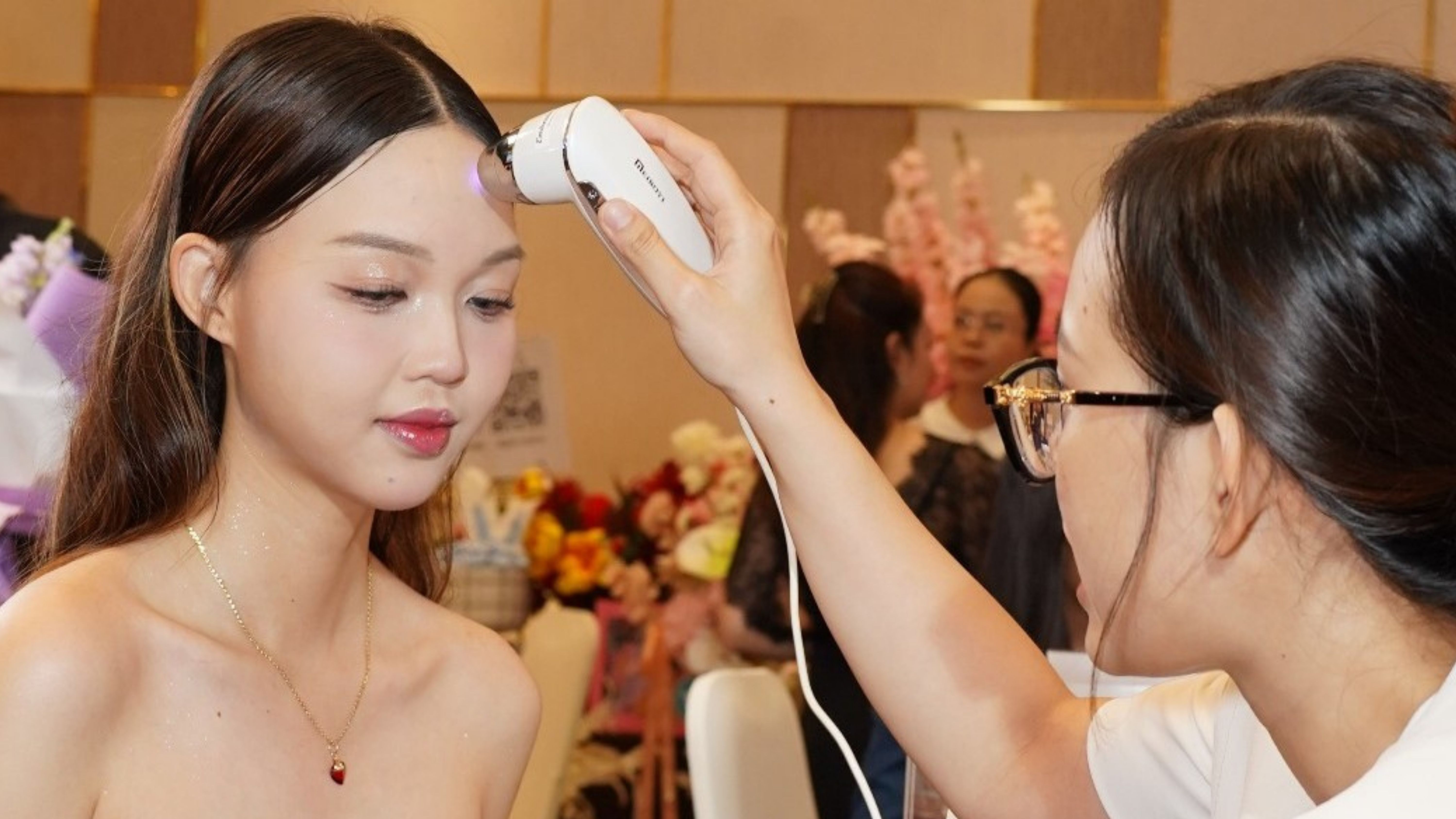 GIẢI MÃ TẦM QUAN TRỌNG CỦA VIỆC SOI DA KHOA HỌC