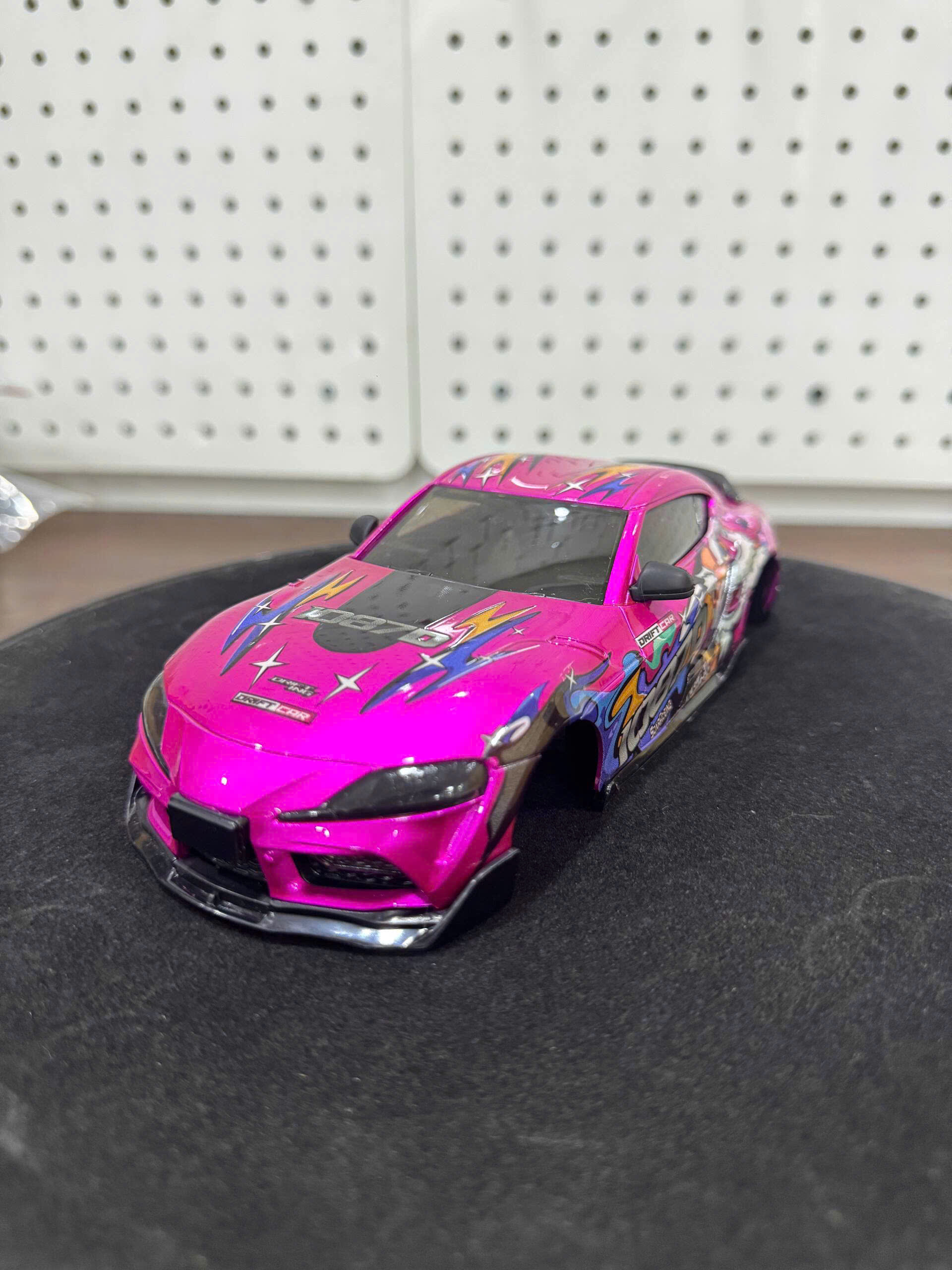 Body 1/24 1/28 nhựa