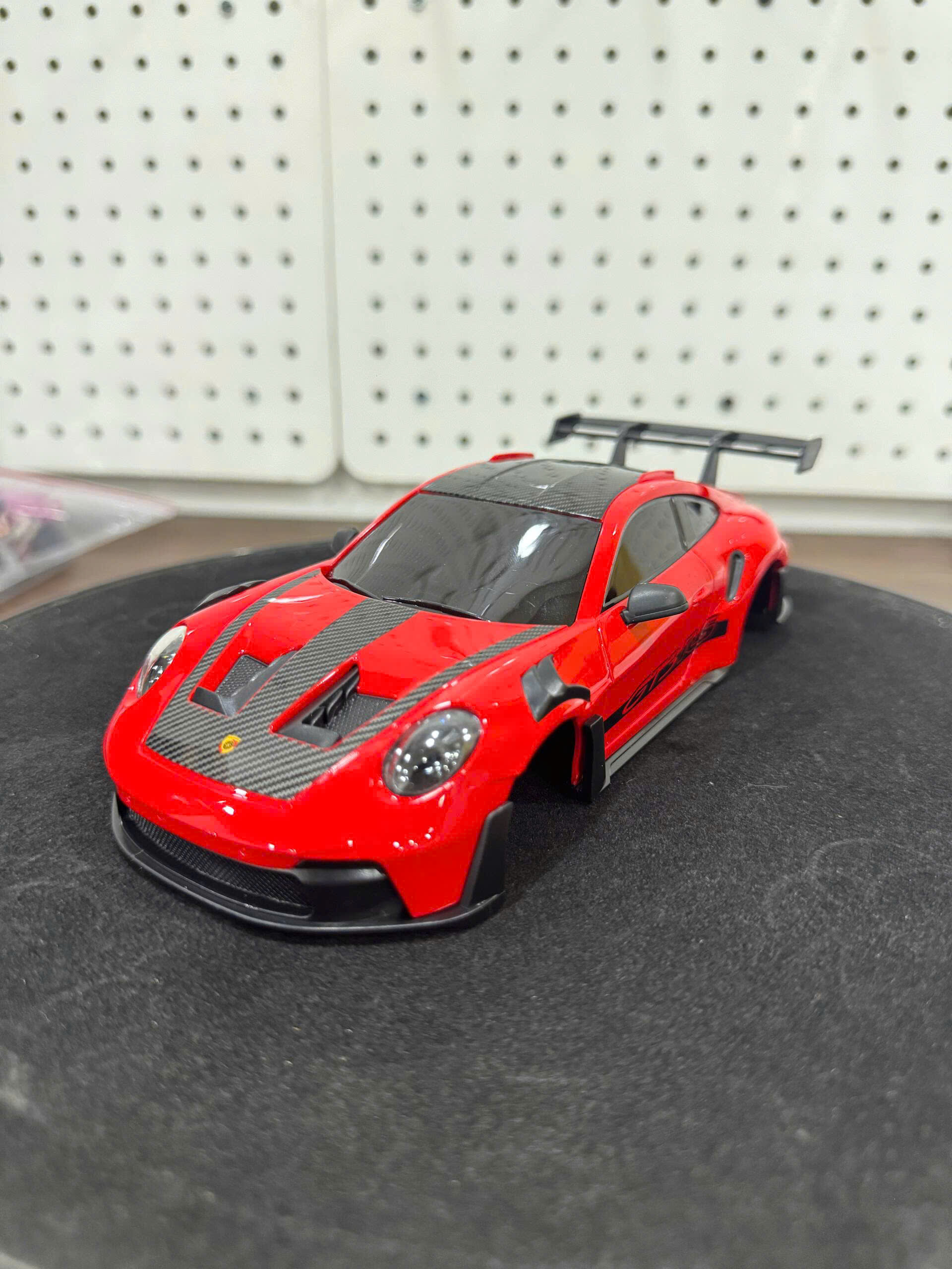 Body 1/24 1/28 nhựa