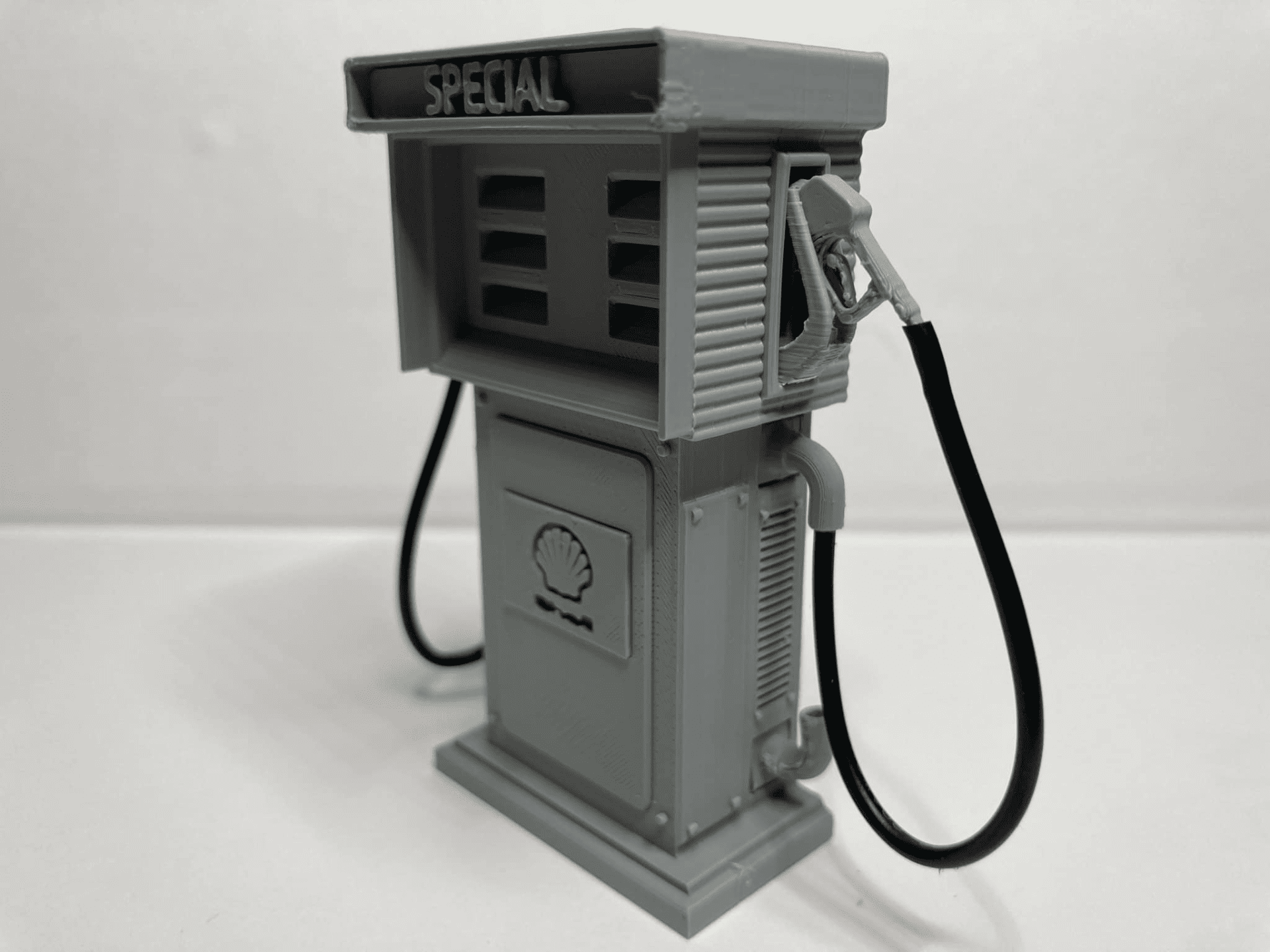 Trụ Bơm Xăng Cổ Điển (Vintage Gas Pump) – Tỉ lệ 1/24