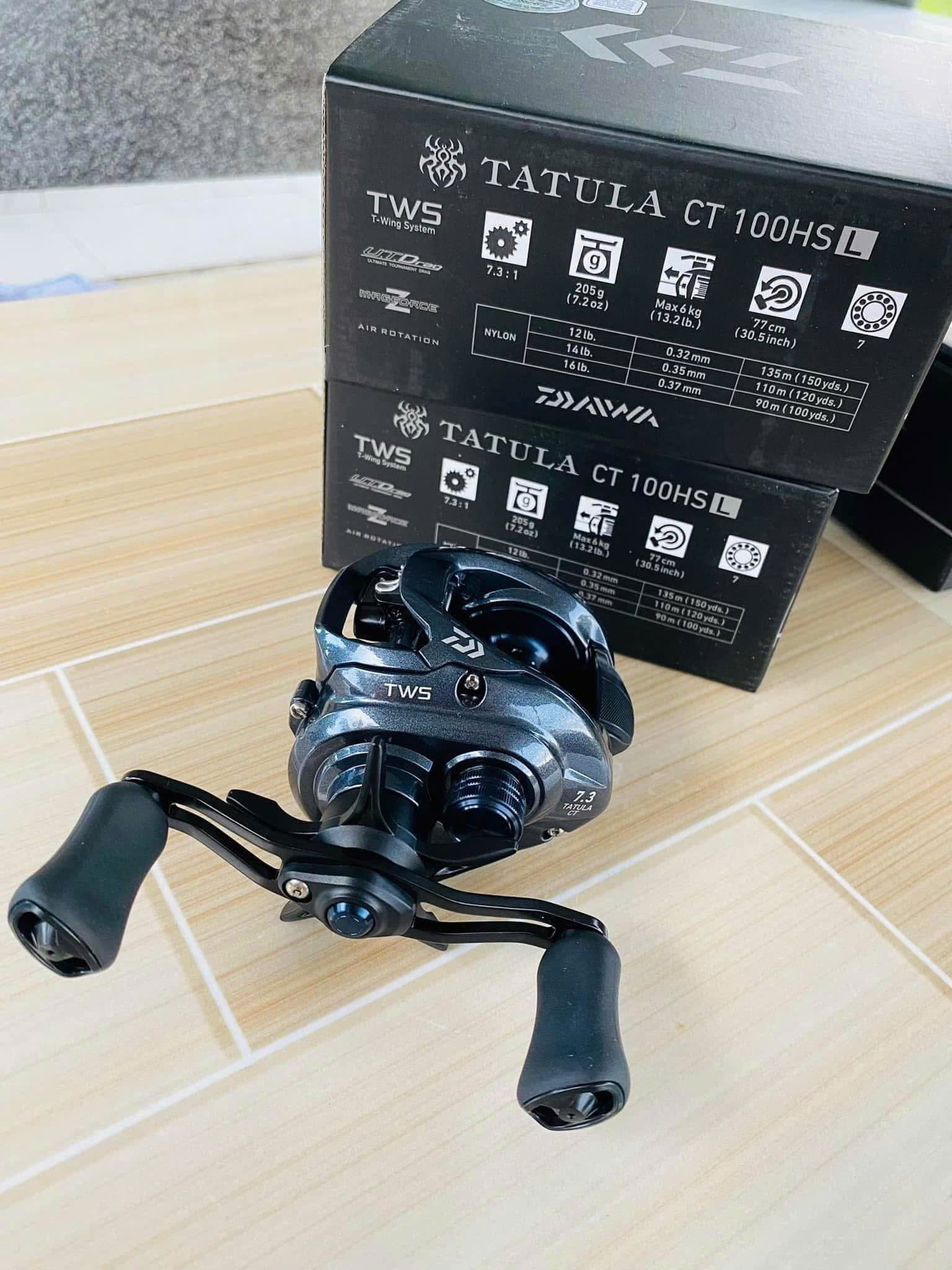 máy ngang DAIWA TATULA CT100HSL