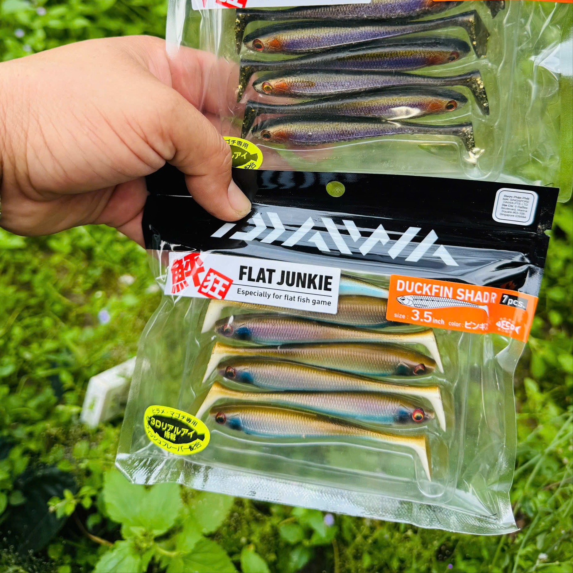 Mồi mềm Daiwa Flat Junkie Duckin Shad R - 3.5inch