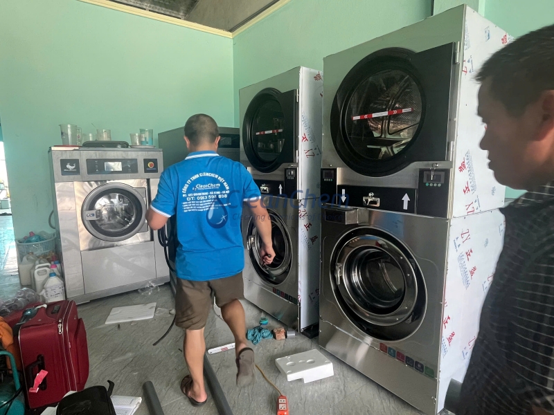 Chi Phí Mở Xưởng Giặt Là Công Nghiệp 2026: Bảng Dự Toán & Bí Quyết Tối Ưu Vốn