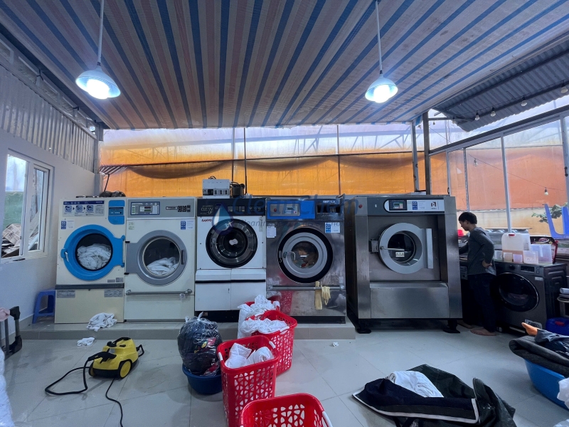 Kinh Nghiệp Mở Tiệm Giặt Là Công Nghiệp 2026: Từ Pháp Lý Mới Nhất Đến Kế Hoạch Vận Hành