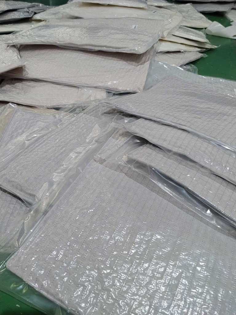 P44 Gối nằm Aman