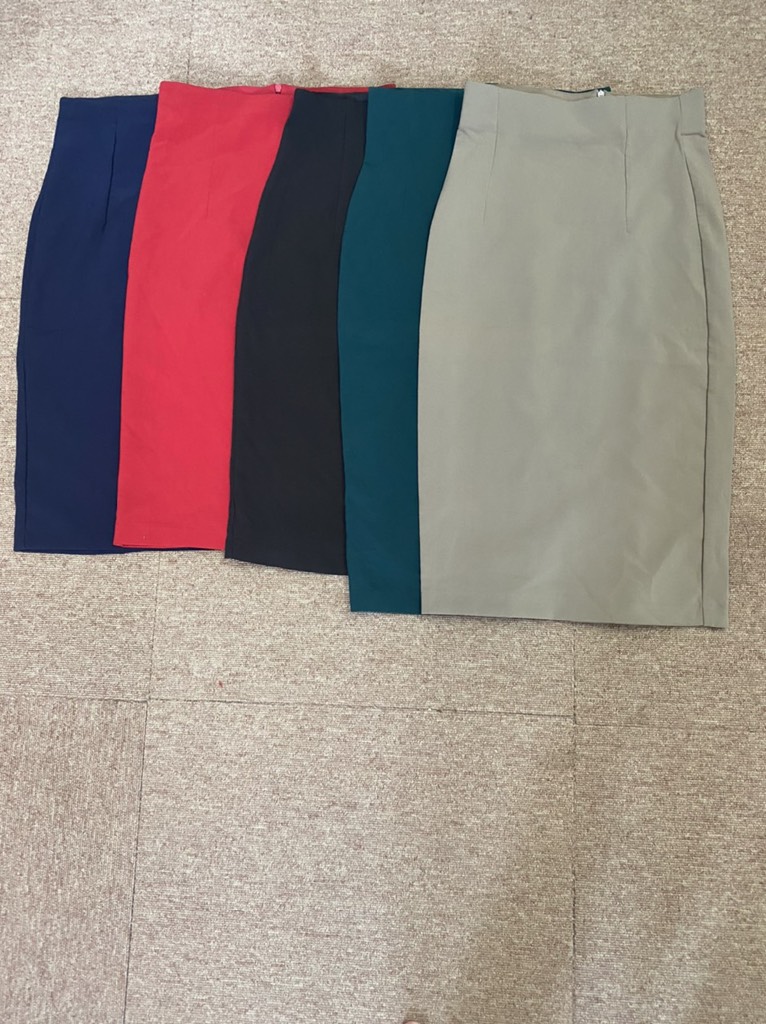 Chân váy bút chì Gloria