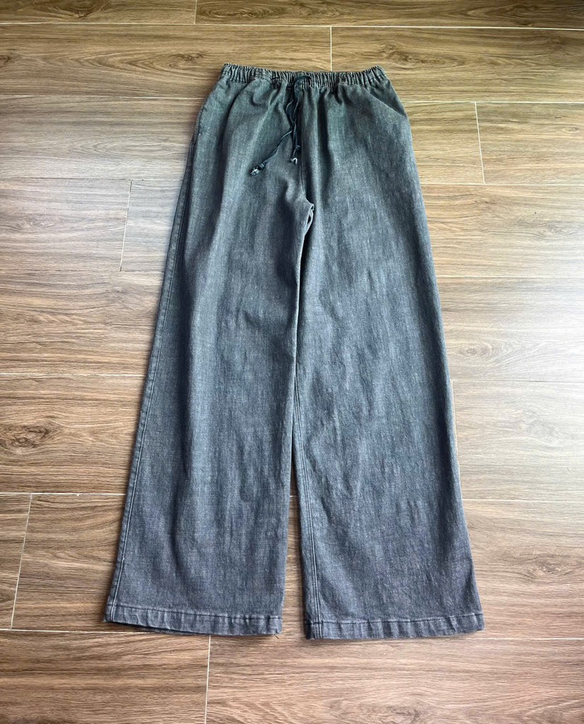 QE36 Quần jeans suông