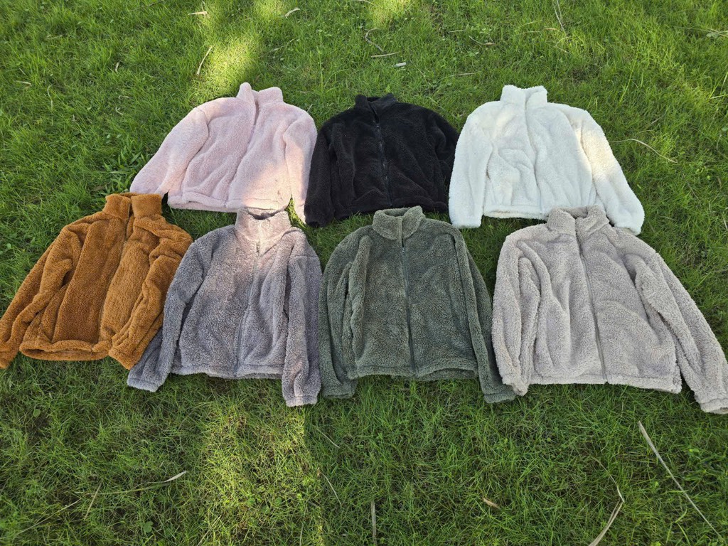 A154 Áo khoác lông cừu Uny