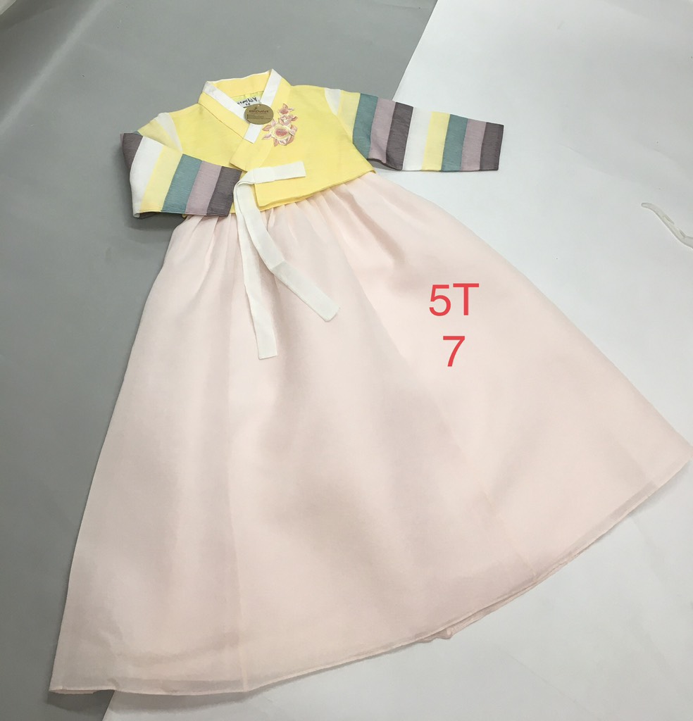 Bộ Hanbok bé gái 5T
