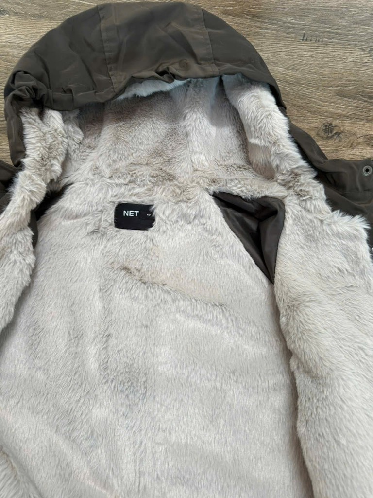 A133 Áo khoác nữ lót lông Net