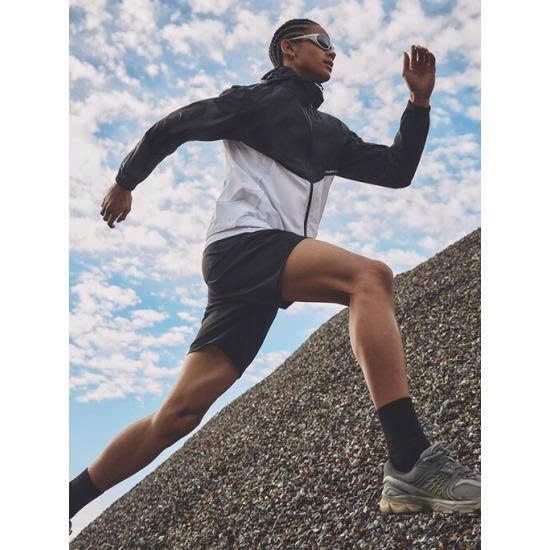 Q83 Quần short Topten