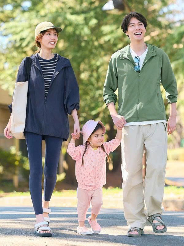 Q143 Quần ka ki mềm Uny