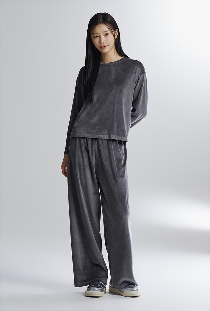 B32 Bộ nhung băng lông nữ Spao