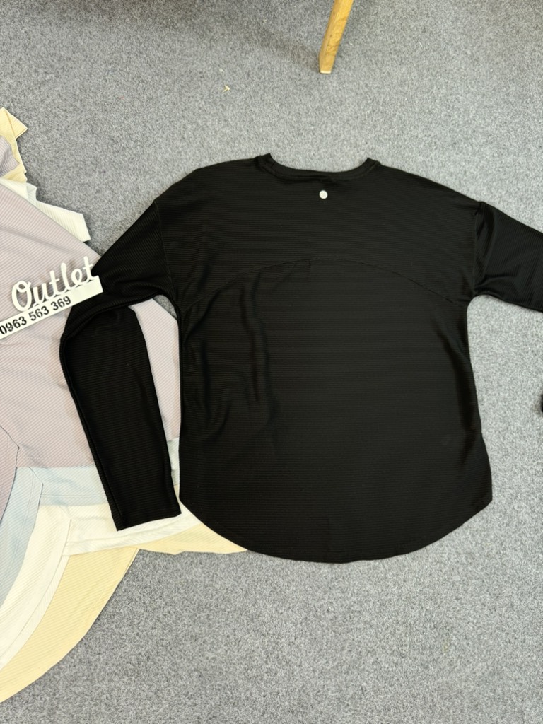 A121 Áo thun tập Calia