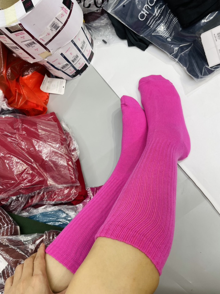 T17 Tất Ombre cổ cao American