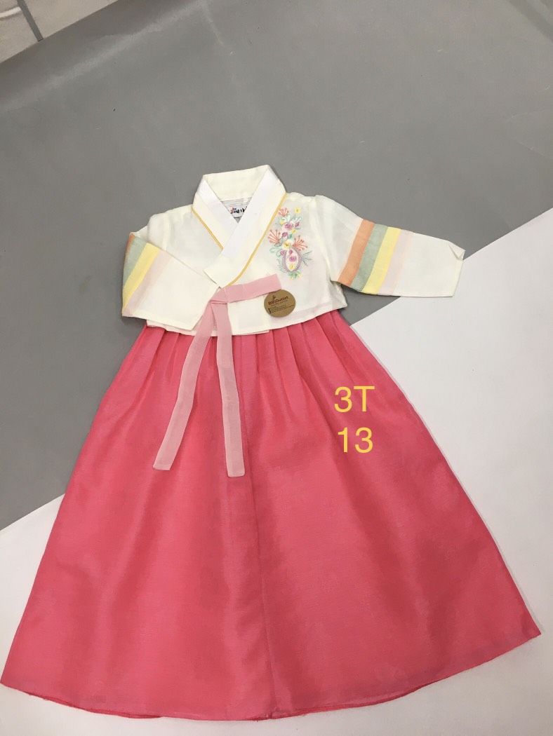 Bộ Hanbok bé gái 3T