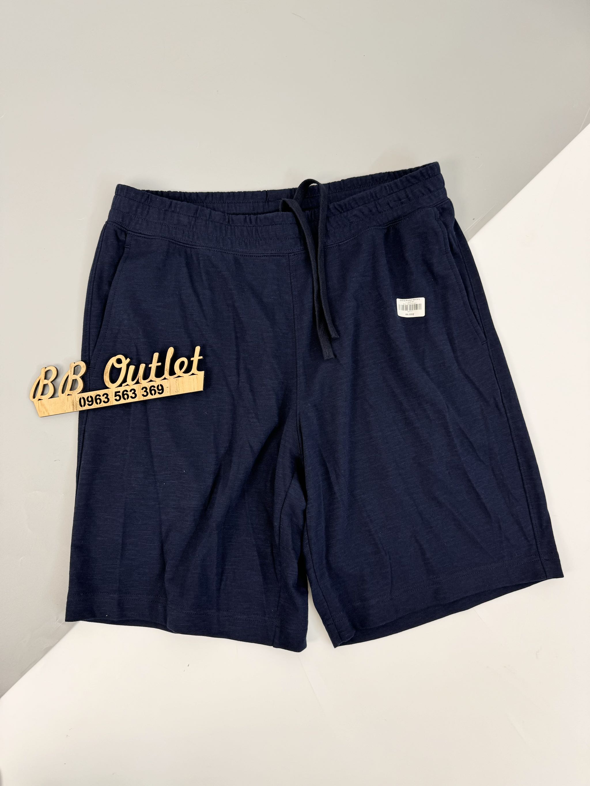 Q45 Quần short nam Uny