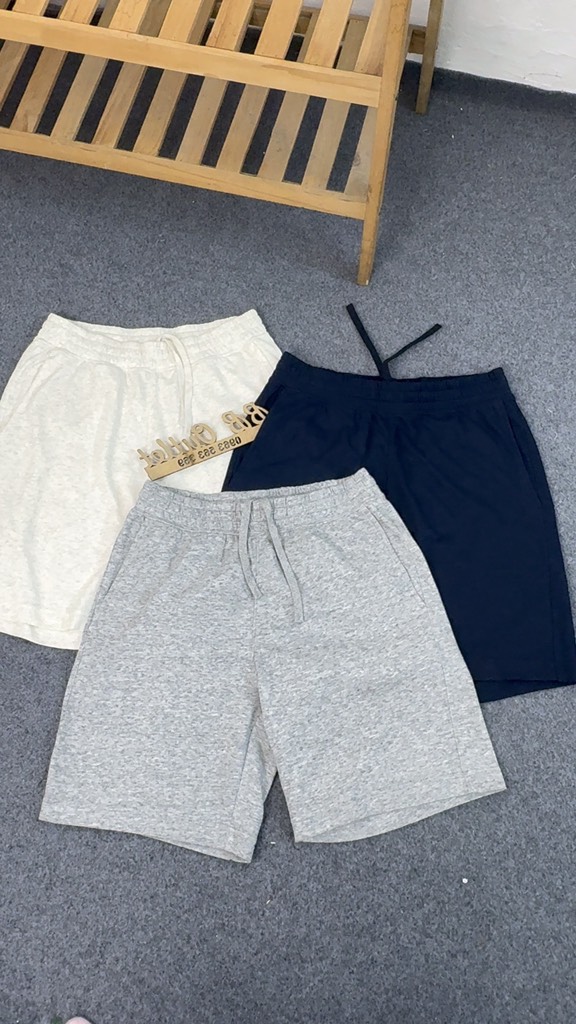 Q45 Quần short nam Uny