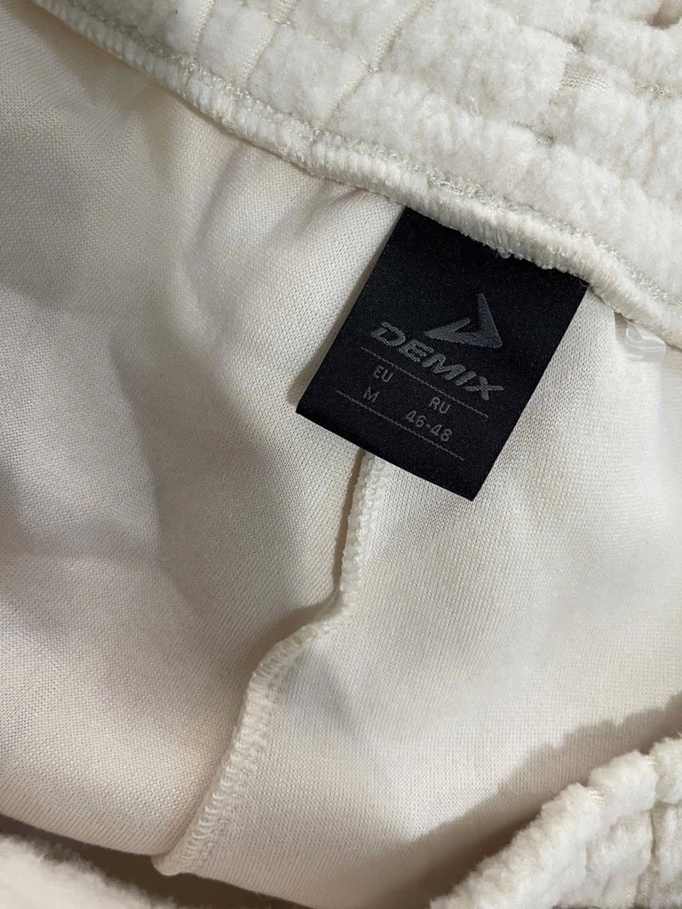 Q115 Quần nỉ Demix