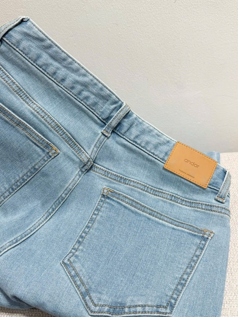 QE39 Quần jeans nữ ống đứng And@r