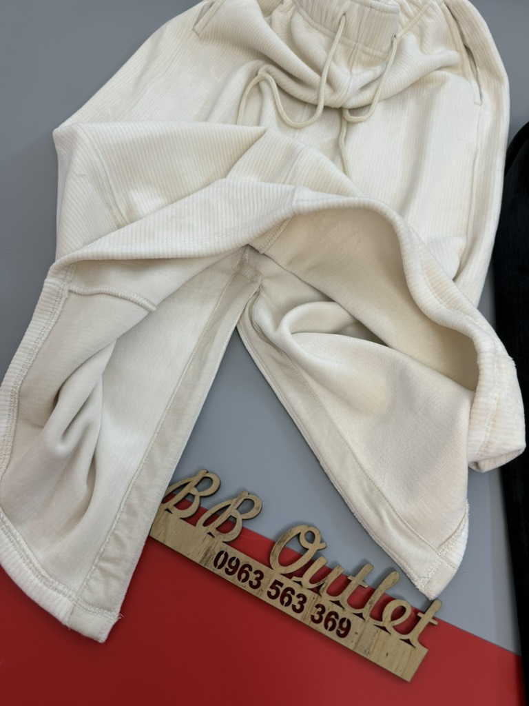 V19 Váy nhung Topten