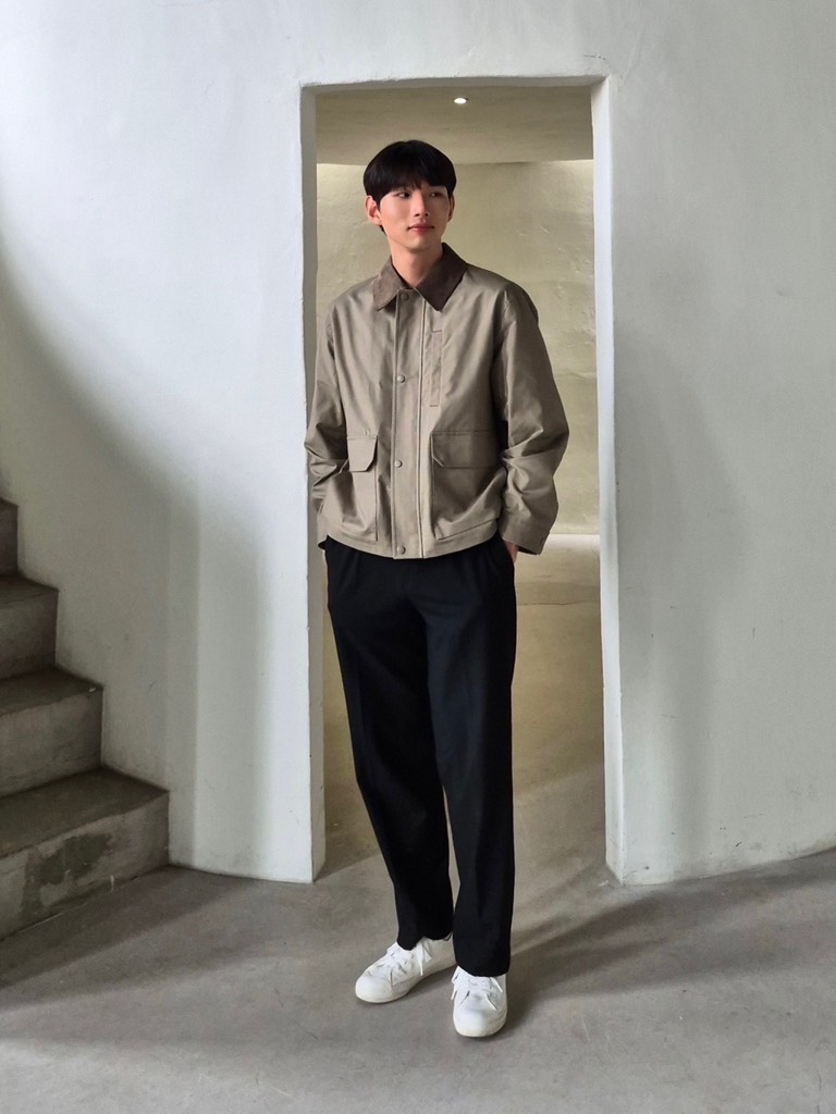 A127 Áo khoác ka ki Uny