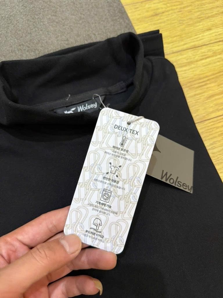 A141 Áo nỉ nam WOLSEY