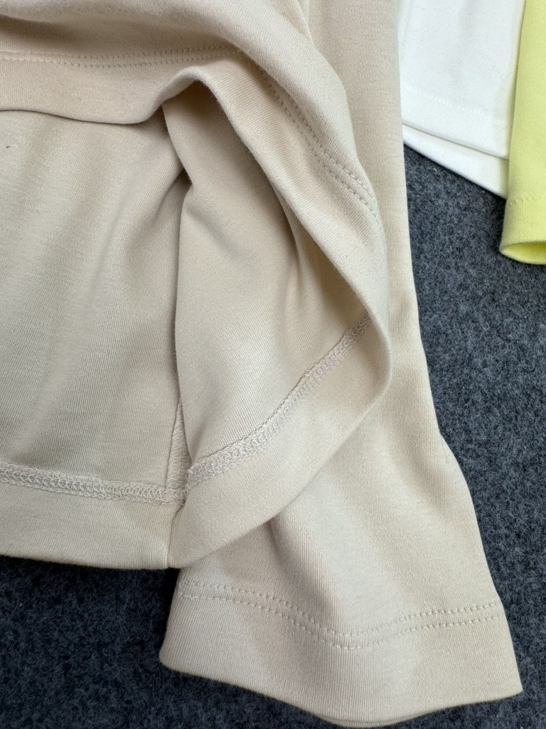 AE29 Áo thun cotton cổ tròn tay dài