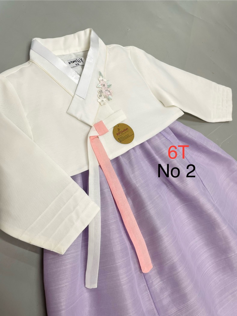 Bộ Hanbok gái chọn màu
