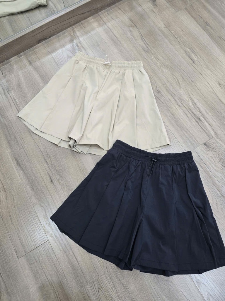 QE07 Quần váy gió Hàn