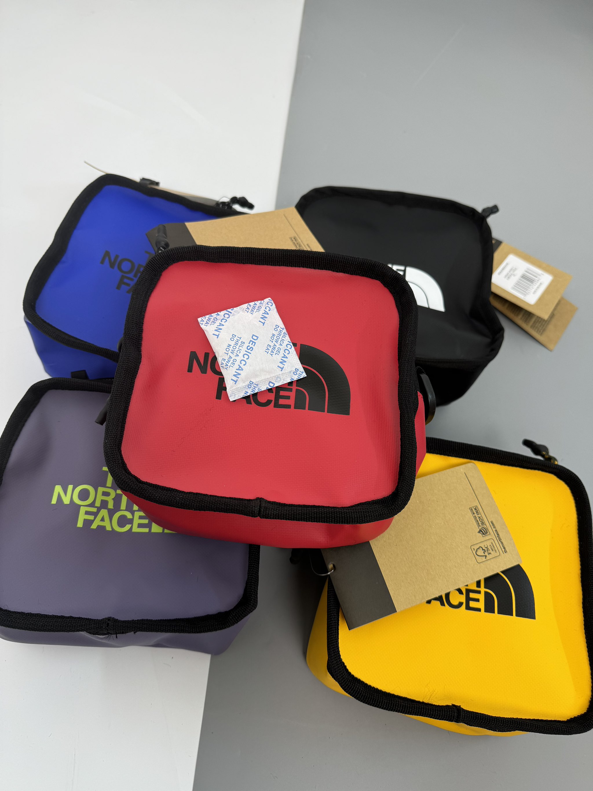 P02 Túi hộp đeo vai