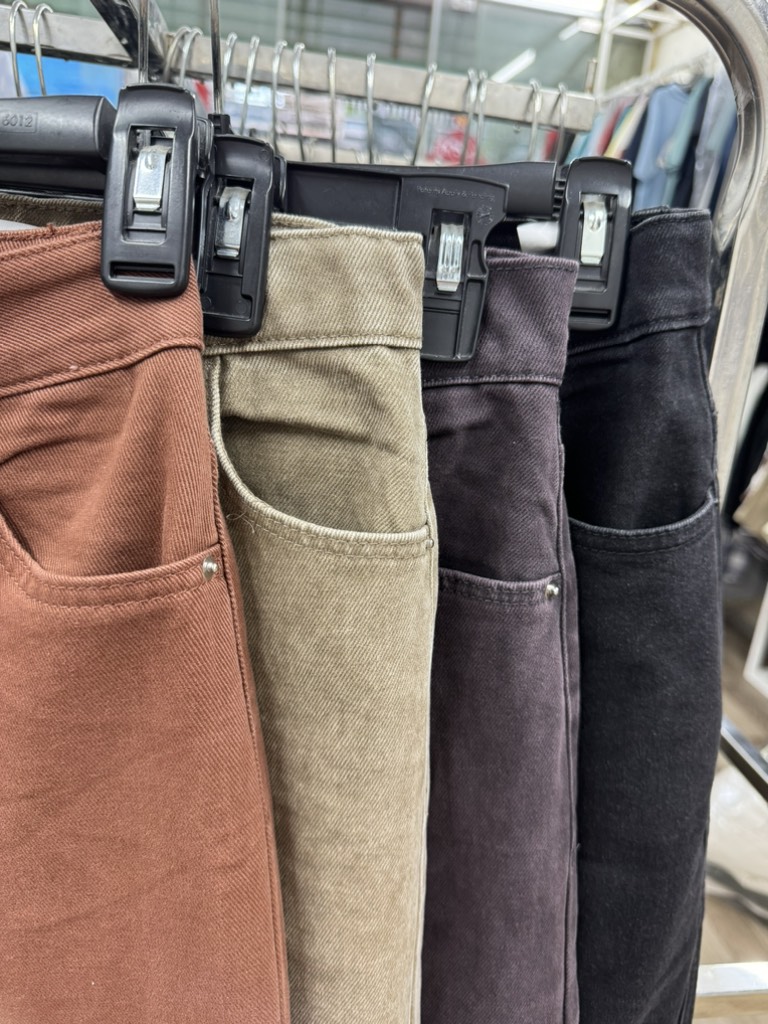 QB06 Quần jeans gj