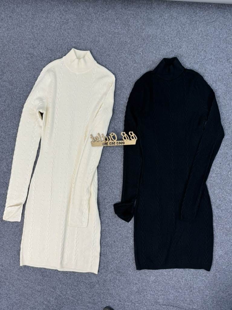 V21 Váy đầm body len Aber