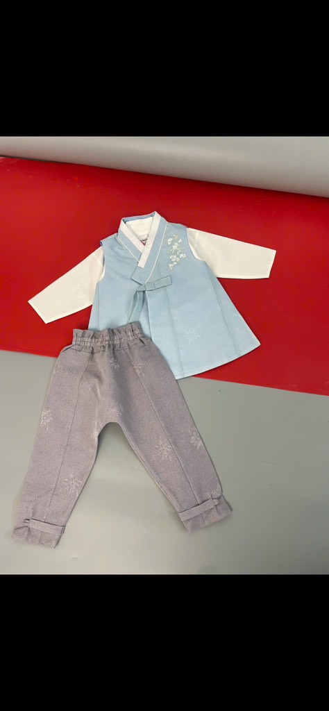 H03 Hanbok bé trai 3y
